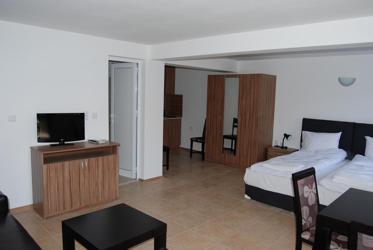 Vidima Apartment Hotel Apriltsi  Habitación foto